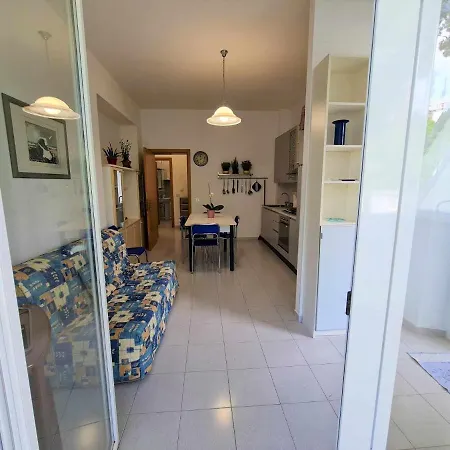R31 - Trilocale Con Terrazzo Vista Mare Apartamento