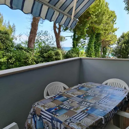 R31 - Trilocale Con Terrazzo Vista Mare